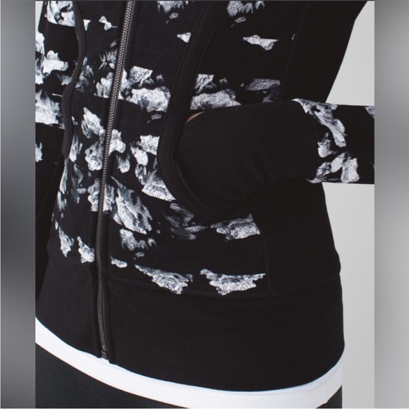 Lululemon Scuba Hoodie II Dream Rose Stripe | Neutral Blush Black | Size 6 - Picture 5 of 12